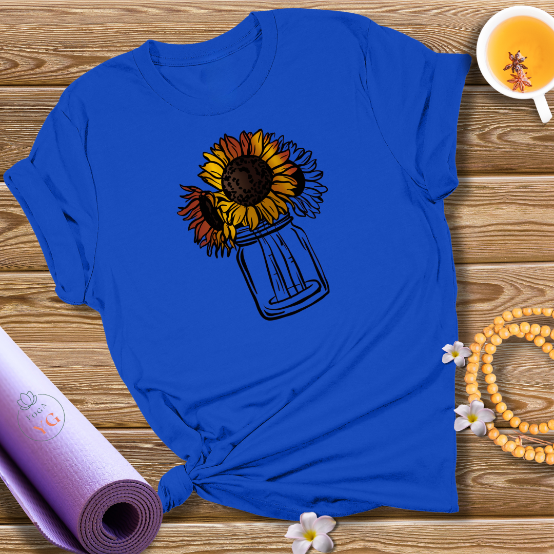 Vase mit Sonnenblumen T-Shirt